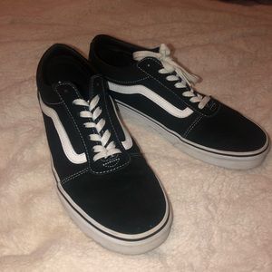 Black classic vans